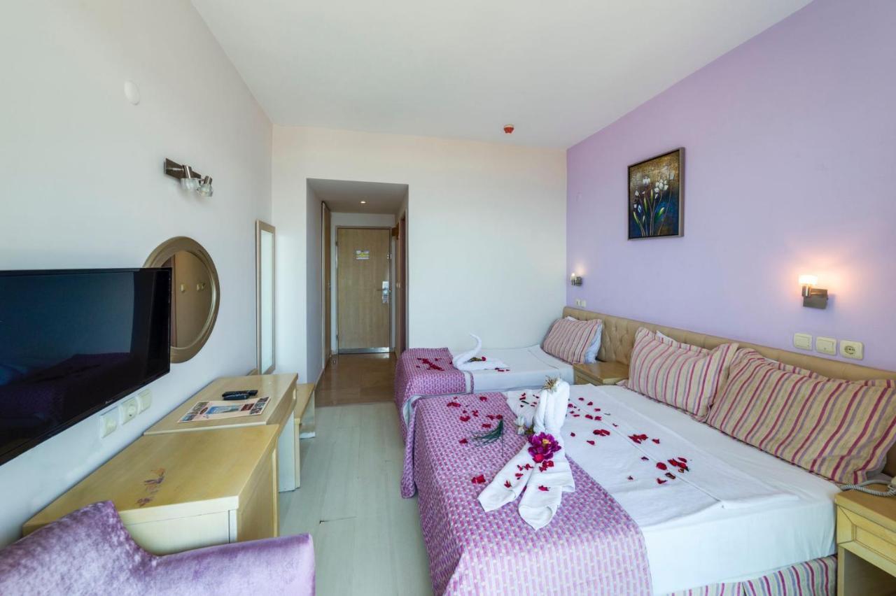 Porteras Otel คูซาดาซี ภายนอก รูปภาพ